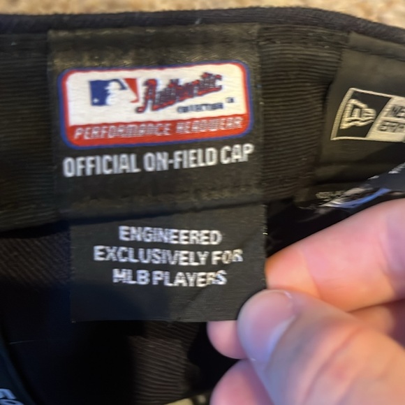 Atlanta Braves fitted hat - Picture 5 of 6